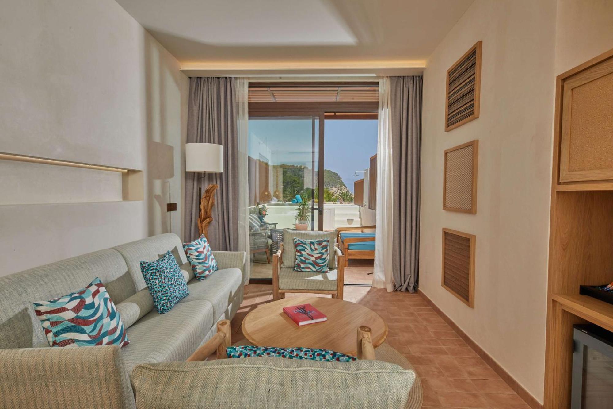 Cala San Miguel Ibiza Resort, Adults Only, Curio Collection By Hilton Port de Sant Miguel Exterior foto