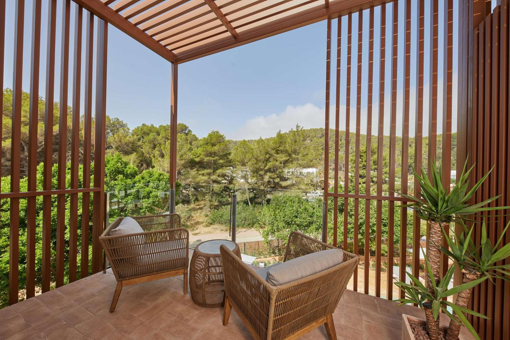 Cala San Miguel Ibiza Resort, Adults Only, Curio Collection By Hilton Port de Sant Miguel Exterior foto