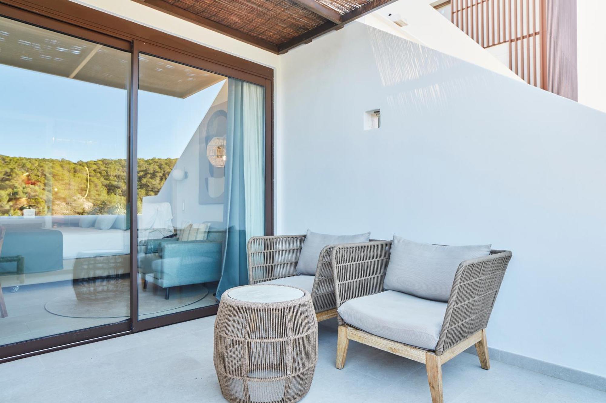 Cala San Miguel Ibiza Resort, Adults Only, Curio Collection By Hilton Port de Sant Miguel Exterior foto
