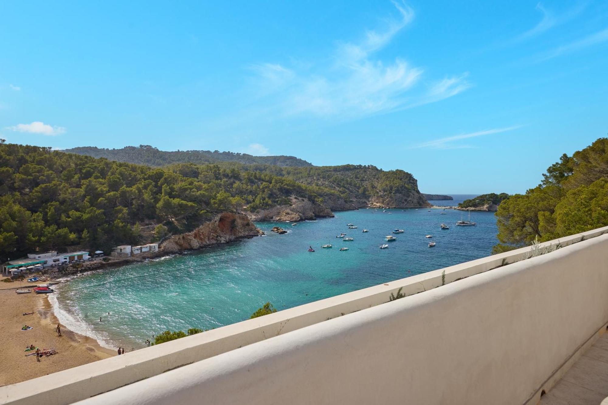 Cala San Miguel Ibiza Resort, Adults Only, Curio Collection By Hilton Port de Sant Miguel Exterior foto
